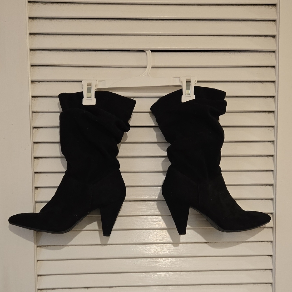 Christian Siriano Black Heeled Suede Boots sz 7.5W